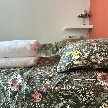 Apartamento Jordaan Loft - Quiet Nights, At Your Door